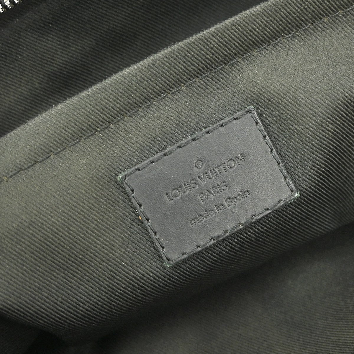 Louis Vuitton Discovery Pochette Monogram Shadow Leather, BLACK, LEATHER, Clutche & pouche