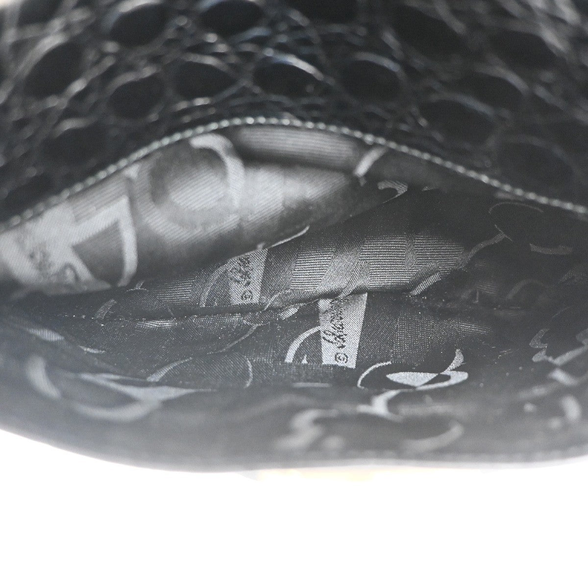 Salvatore Ferragamo Vara shoulder Bag Leather, Black, Leather, Shoulder Bag