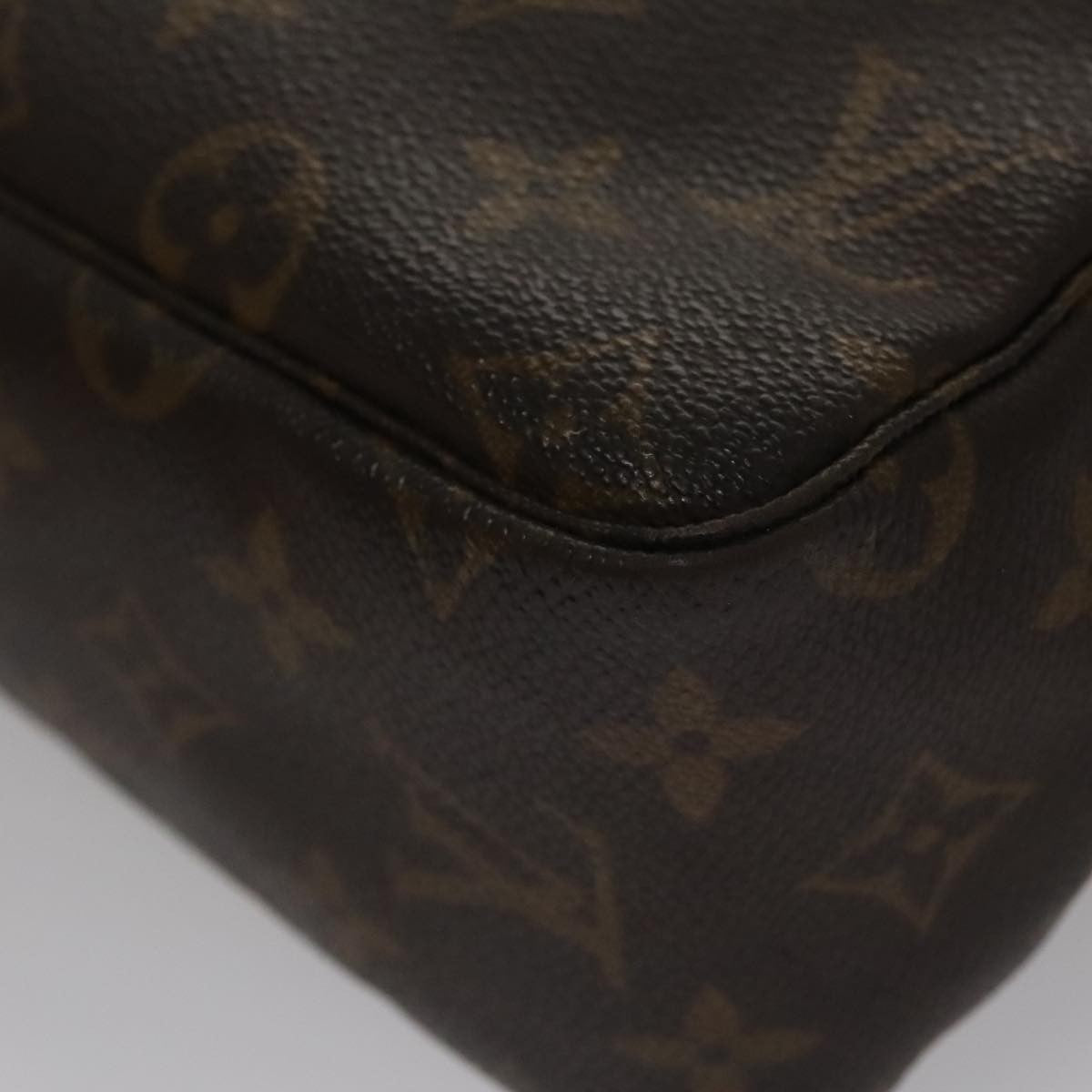 Louis Vuitton Trousse Toiletry Pouch Monogram Canvas, BROWN, CANVAS, Toiletry Case