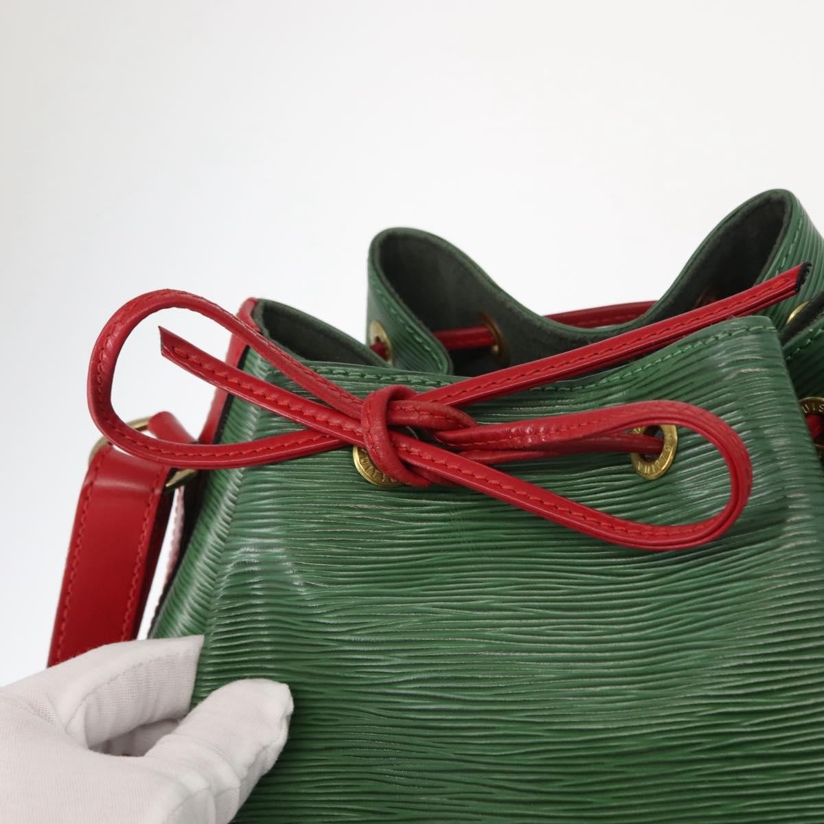 Louis Vuitton Bicolor Petit Noe Handbag Epi Leather, GREEN, LEATHER, Shoulder bag