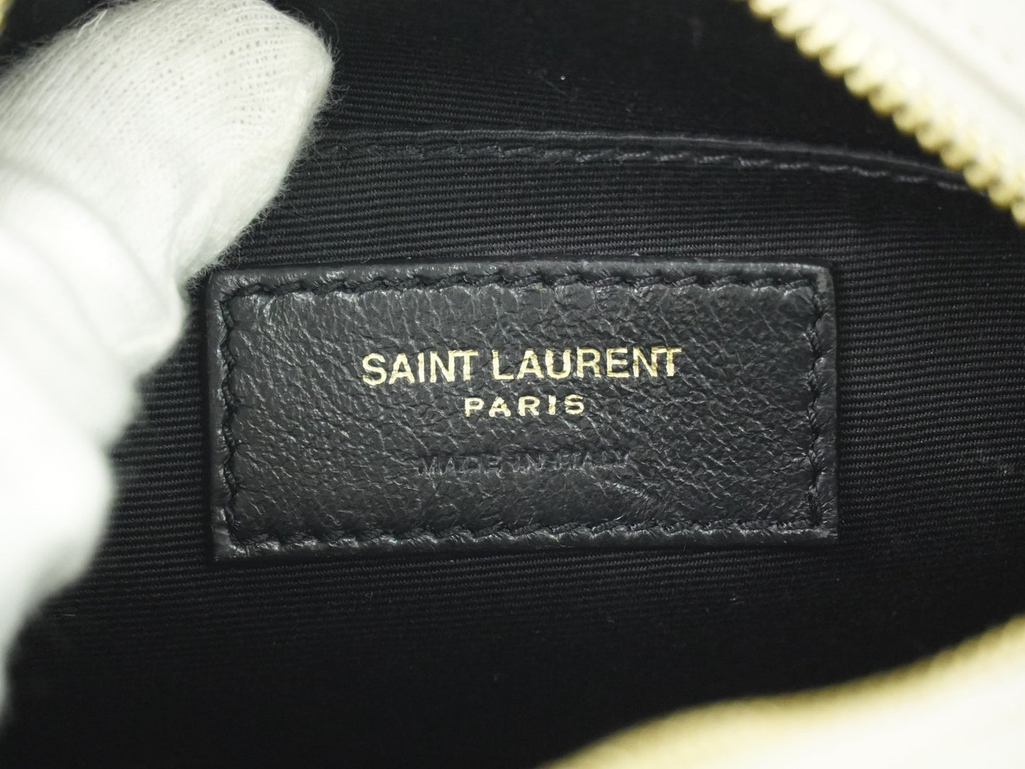 Saint Laurent Vinyle Round Camera Bag Matelasse Chevron Leather, WHITE, LEATHER, Crossbody bag