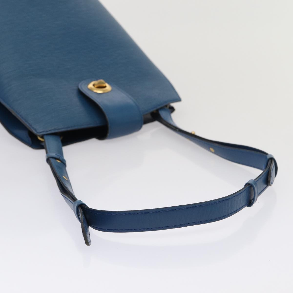 Louis Vuitton Cluny Shoulder Bag Epi Leather, BLUE, LEATHER, Shoulder bag