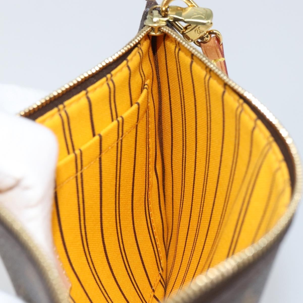 Louis Vuitton Neverfull Pochette Monogram Canvas, BROWN, CANVAS, Clutche & pouche