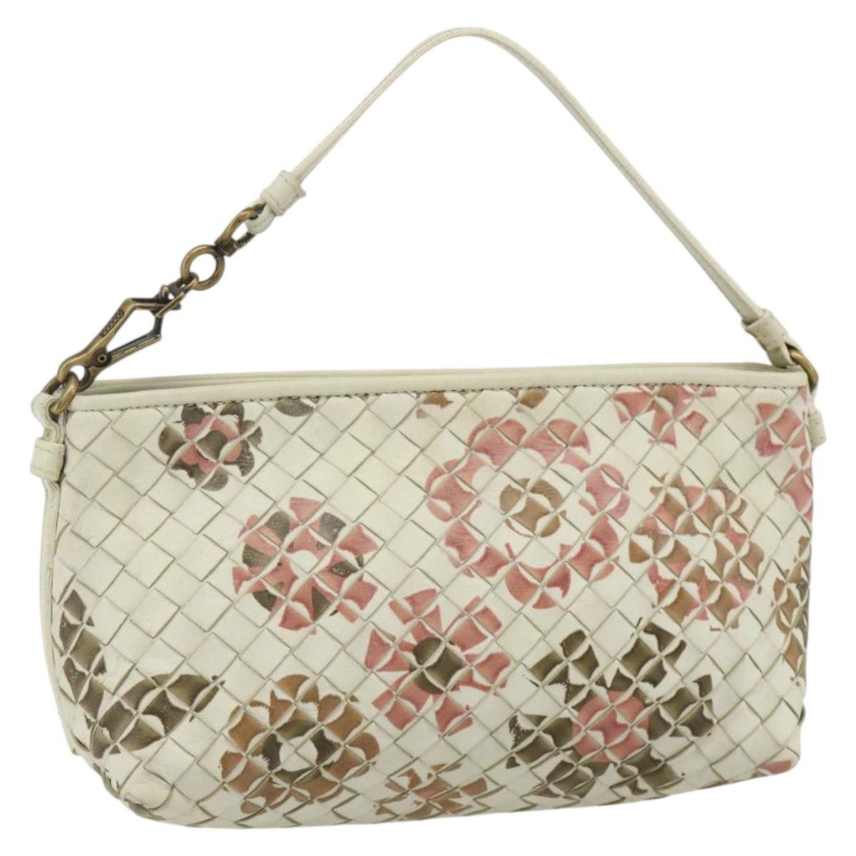 Bottega Veneta Intrecciato Clutch bag Leather, White, Leather, Clutch