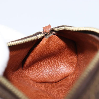 Louis Vuitton Papillon Pochette Monogram Canvas, BROWN, CANVAS, Clutche & pouche