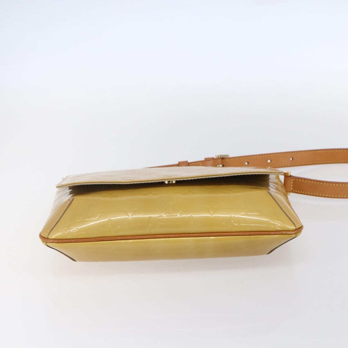 Louis Vuitton Thompson Street Handbag Monogram Vernis, BEIGE, PATENT_LEATHER, Shoulder bag