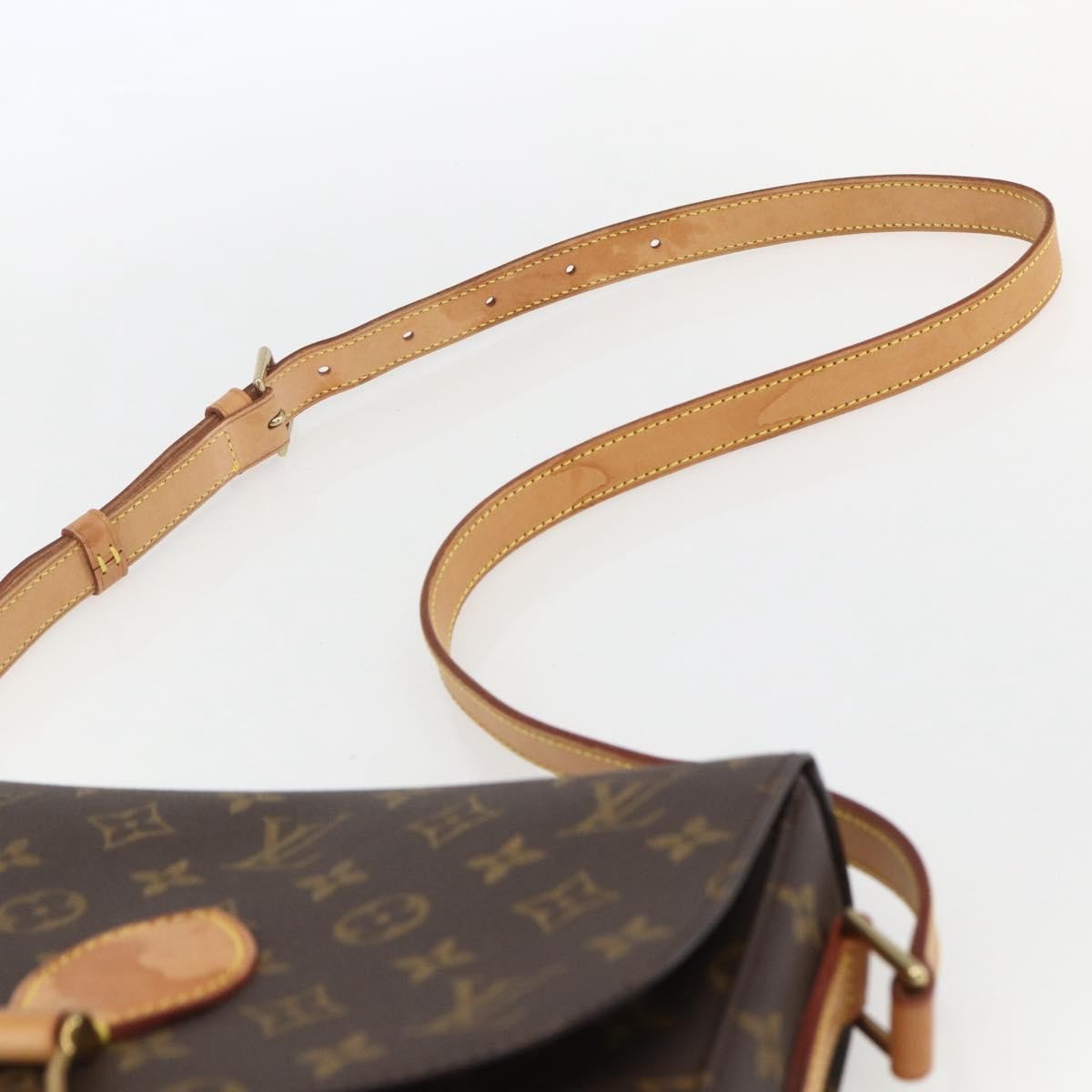 Louis Vuitton Saint Cloud Handbag Monogram Canvas, BROWN, CANVAS, Shoulder bag