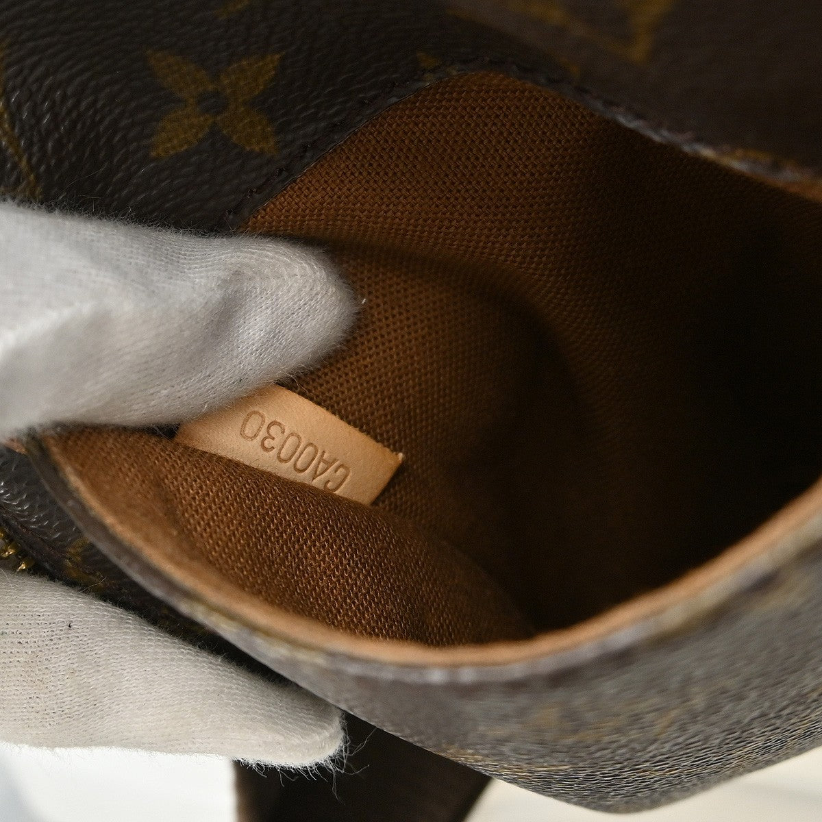 Louis Vuitton Pochette Gange Monogram Canvas, BROWN, CANVAS, Clutche & pouche