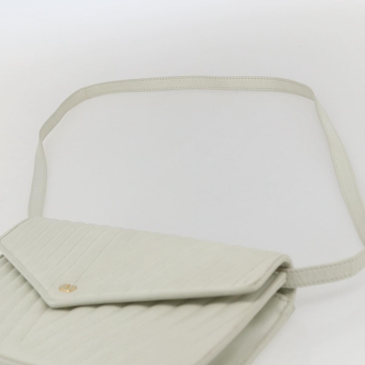 Valentino Garavani Vintage shoulder bag Leather, WHITE, LEATHER, Shoulder bag