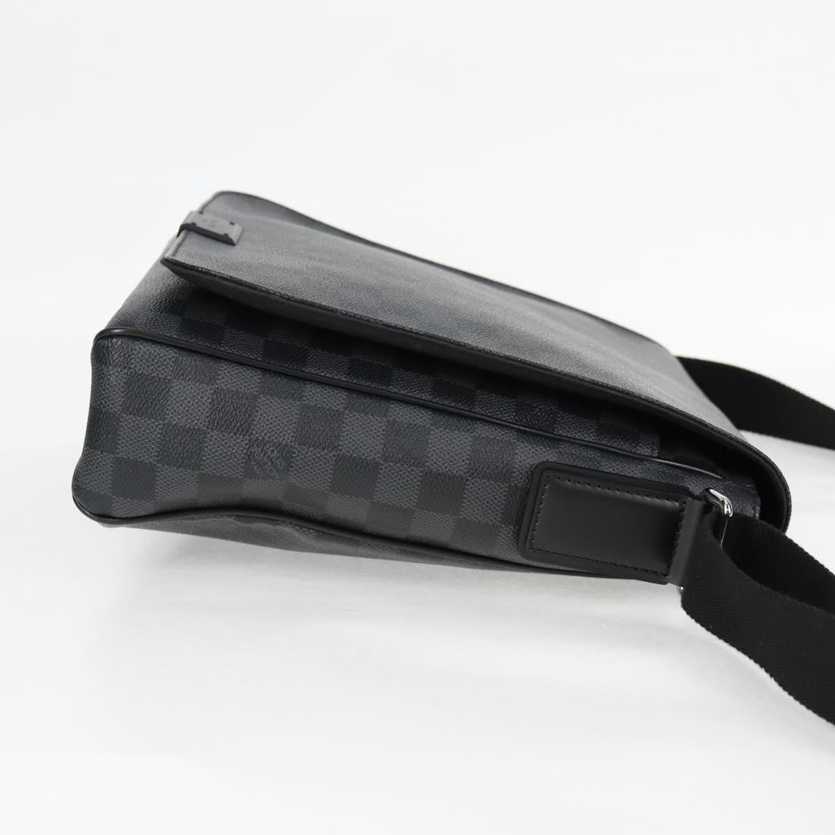 Louis Vuitton District Messenger Bag Damier Graphite, BLACK, CANVAS, Shoulder bag