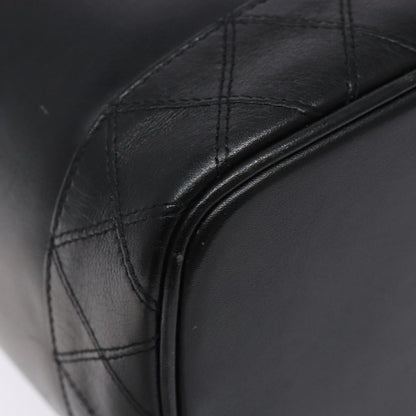 Chanel Vintage Timeless Cosmetic Case Caviar, BLACK, LEATHER, Toiletry Case