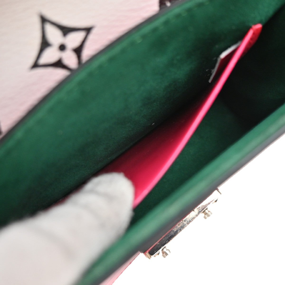 Louis Vuitton Wynwood Handbag Monogram Vernis with Monogram Canvas and Epi Leather, PINK, PATENT_LEATHER, Shoulder bag