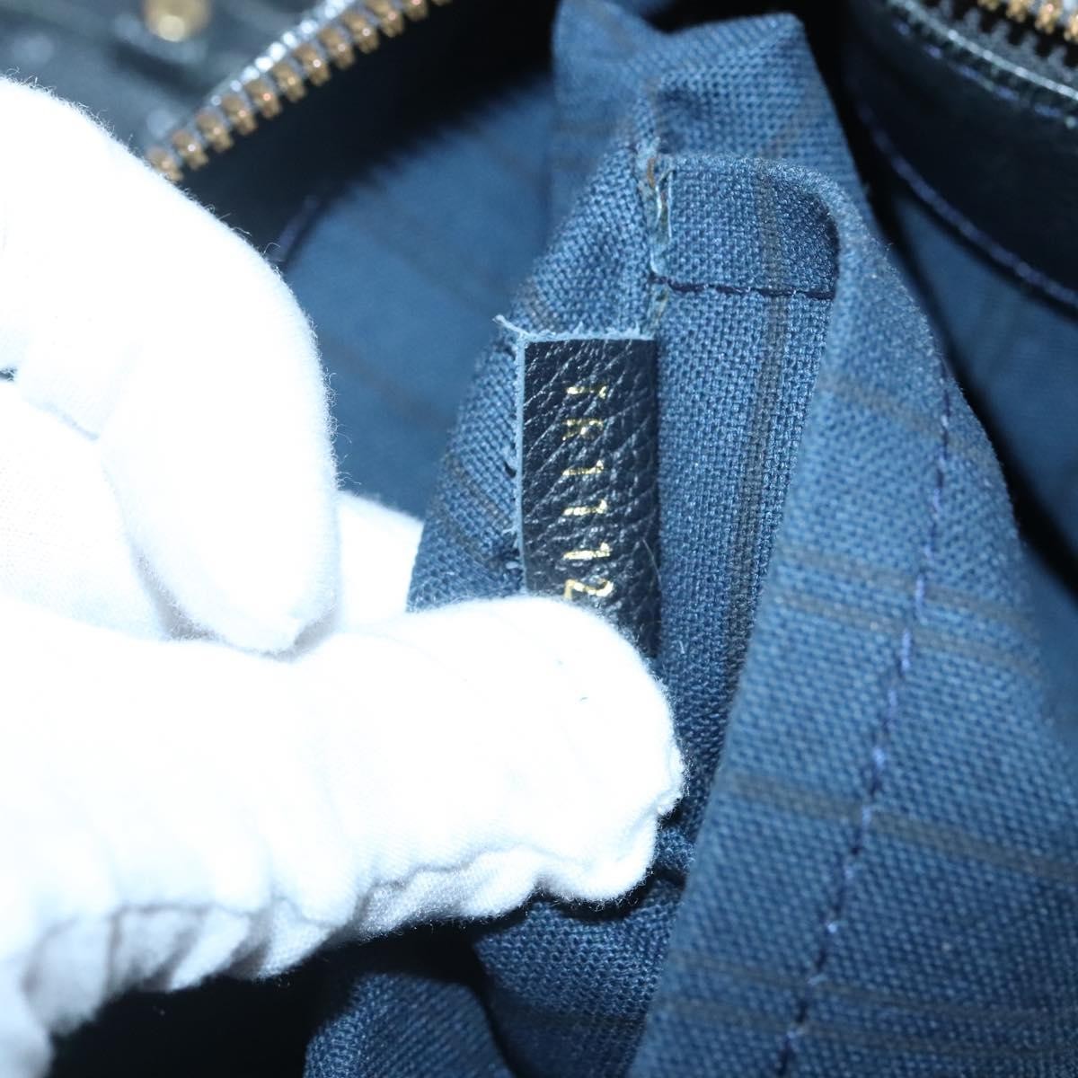 Louis Vuitton Petillante Clutch Monogram Empreinte Leather, BLACK, LEATHER, Clutche & pouche