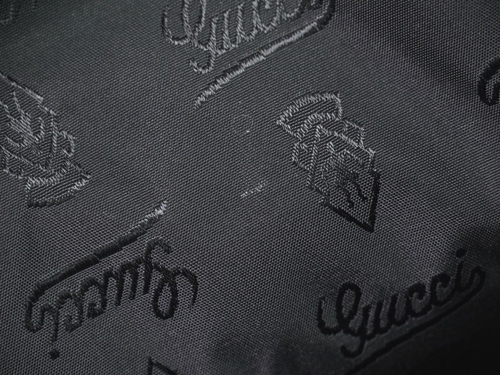 Gucci Crossbody Bag Guccissima Leather, BLACK, LEATHER, Shoulder bag