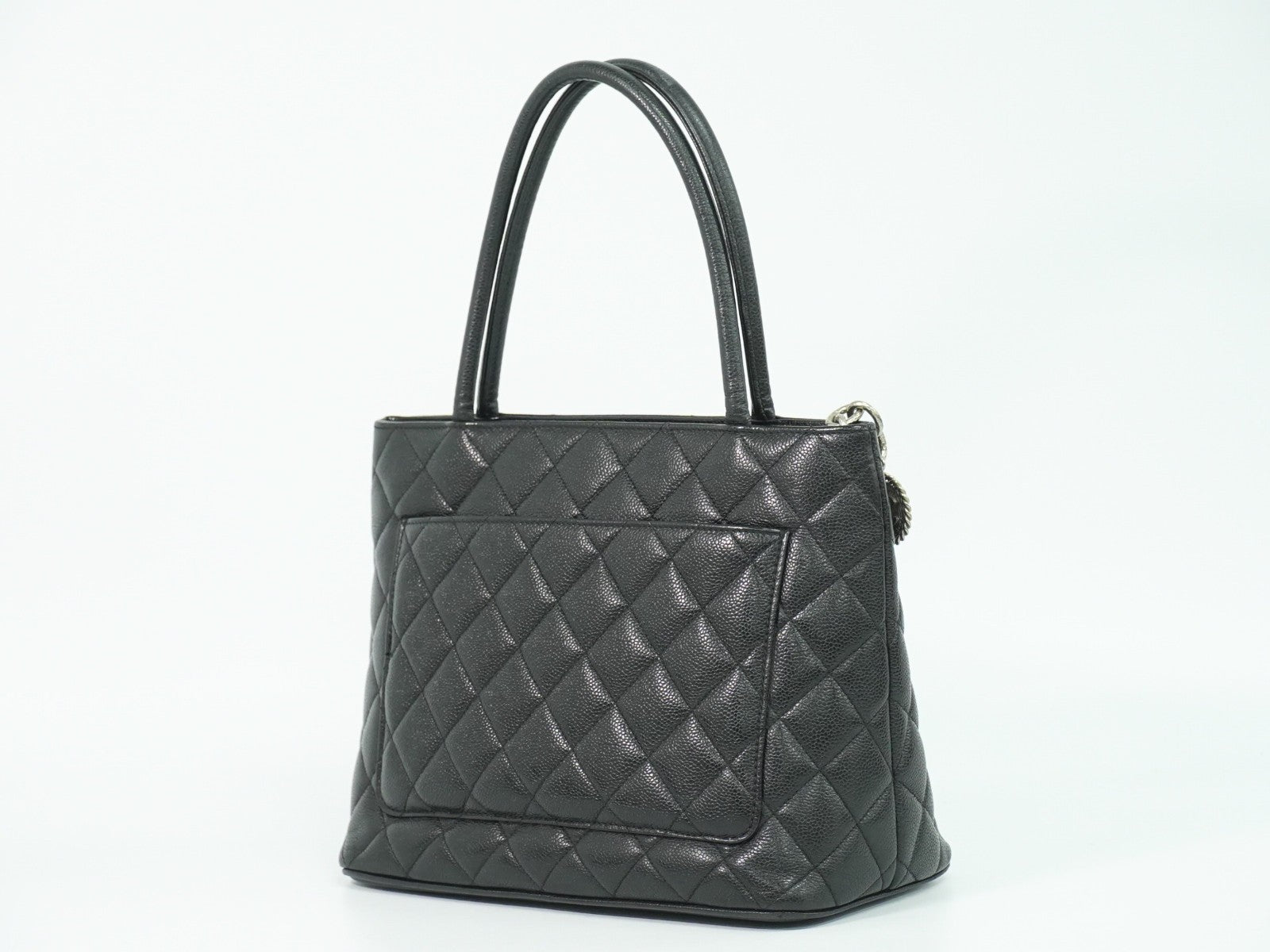 Chanel Medallion Tote Quilted Caviar, BLACK, LEATHER, Tote bag
