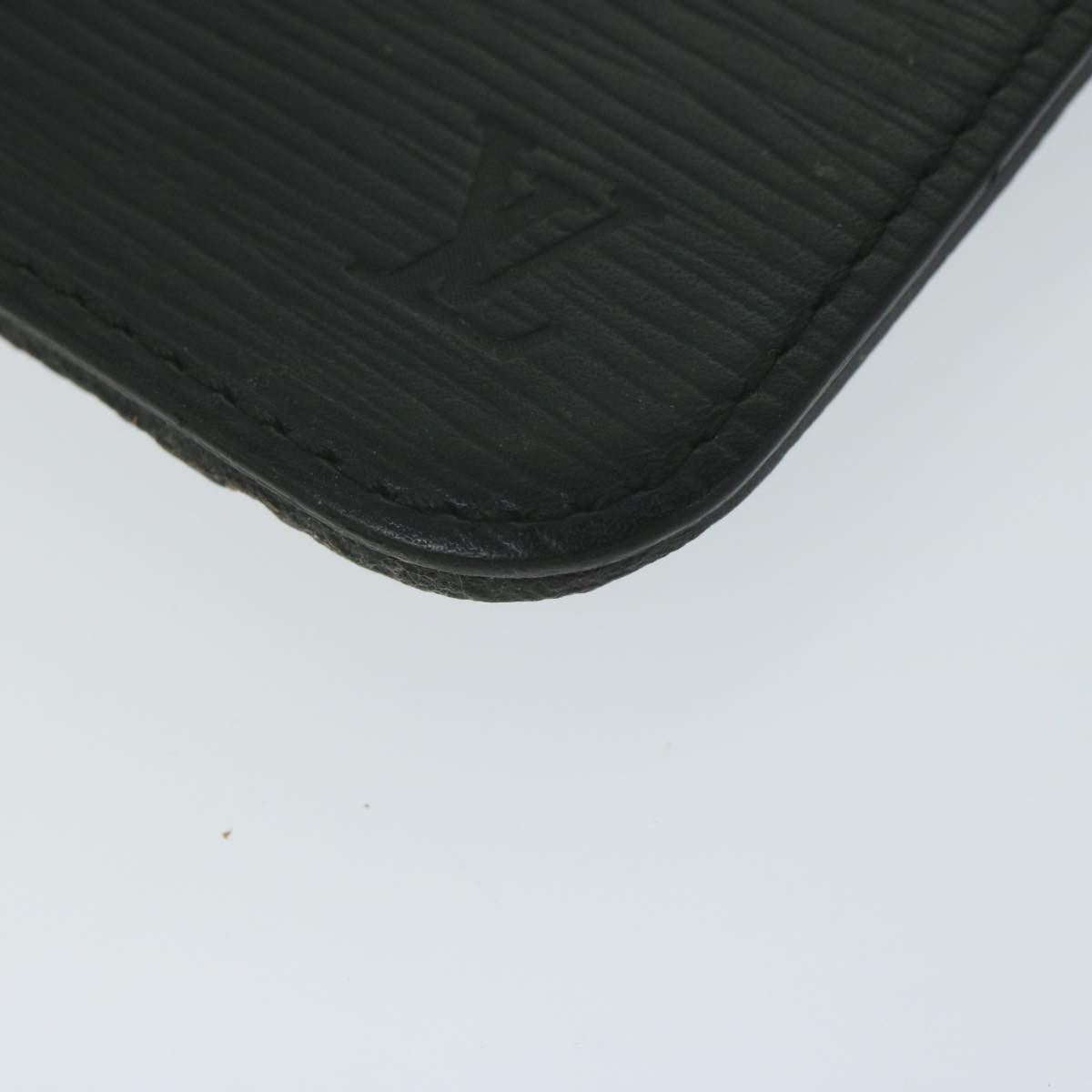 Louis Vuitton iPad Case Epi Leather, BLACK, LEATHER, Tech accessory