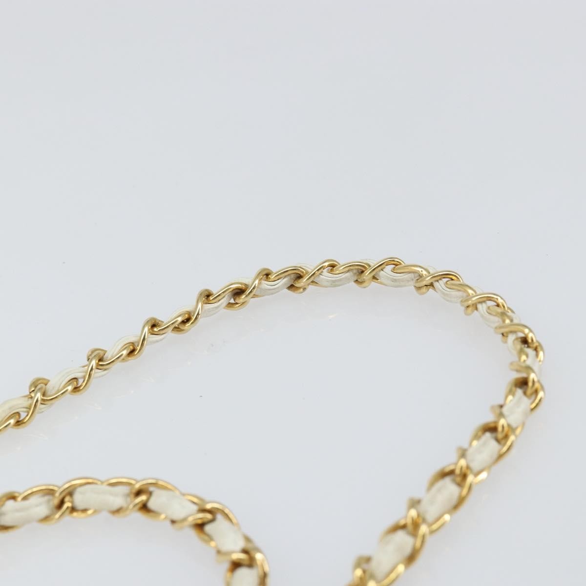 Chanel Vintage Diamond Tassel Crossbody Quilted Lambskin, WHITE, LEATHER, Clutche & pouche