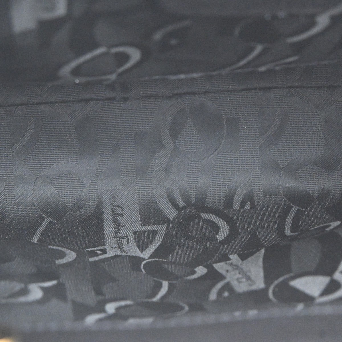 Salvatore Ferragamo Vala tote Leather, BLACK, LEATHER, Tote bag