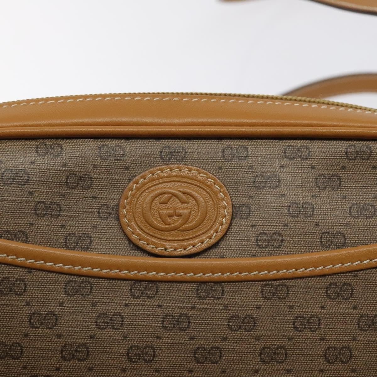 Gucci Zip Pouch GG Canvas, BEIGE, PVC, Shoulder bag