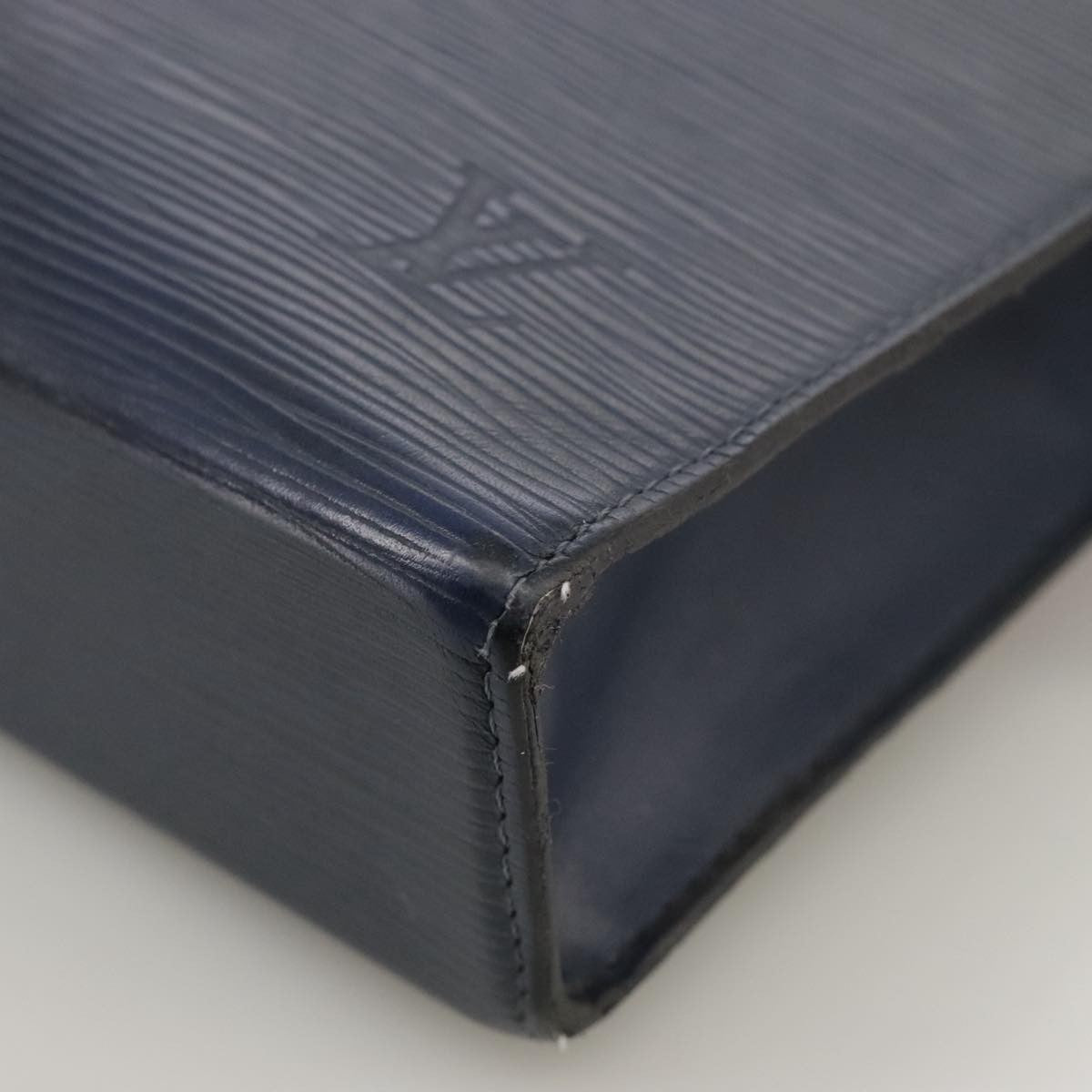 Louis Vuitton Toiletry Pouch Epi Leather, NAVY, LEATHER, Toiletry Case