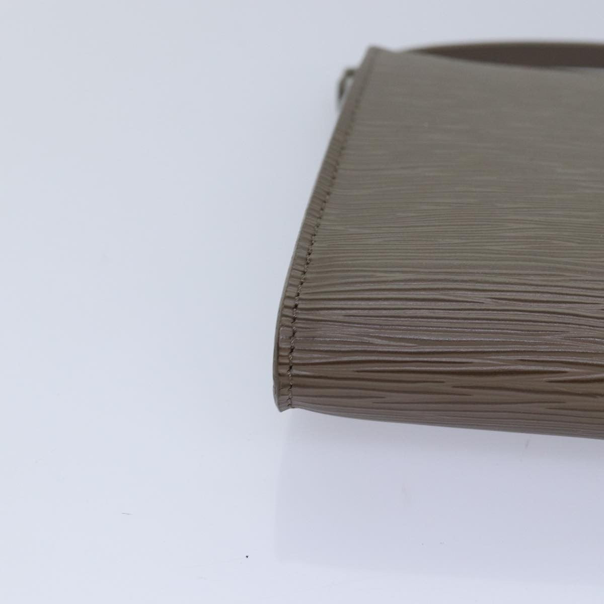 Louis Vuitton Pochette Accessoires Epi Leather, GRAY, LEATHER, Clutche & pouche