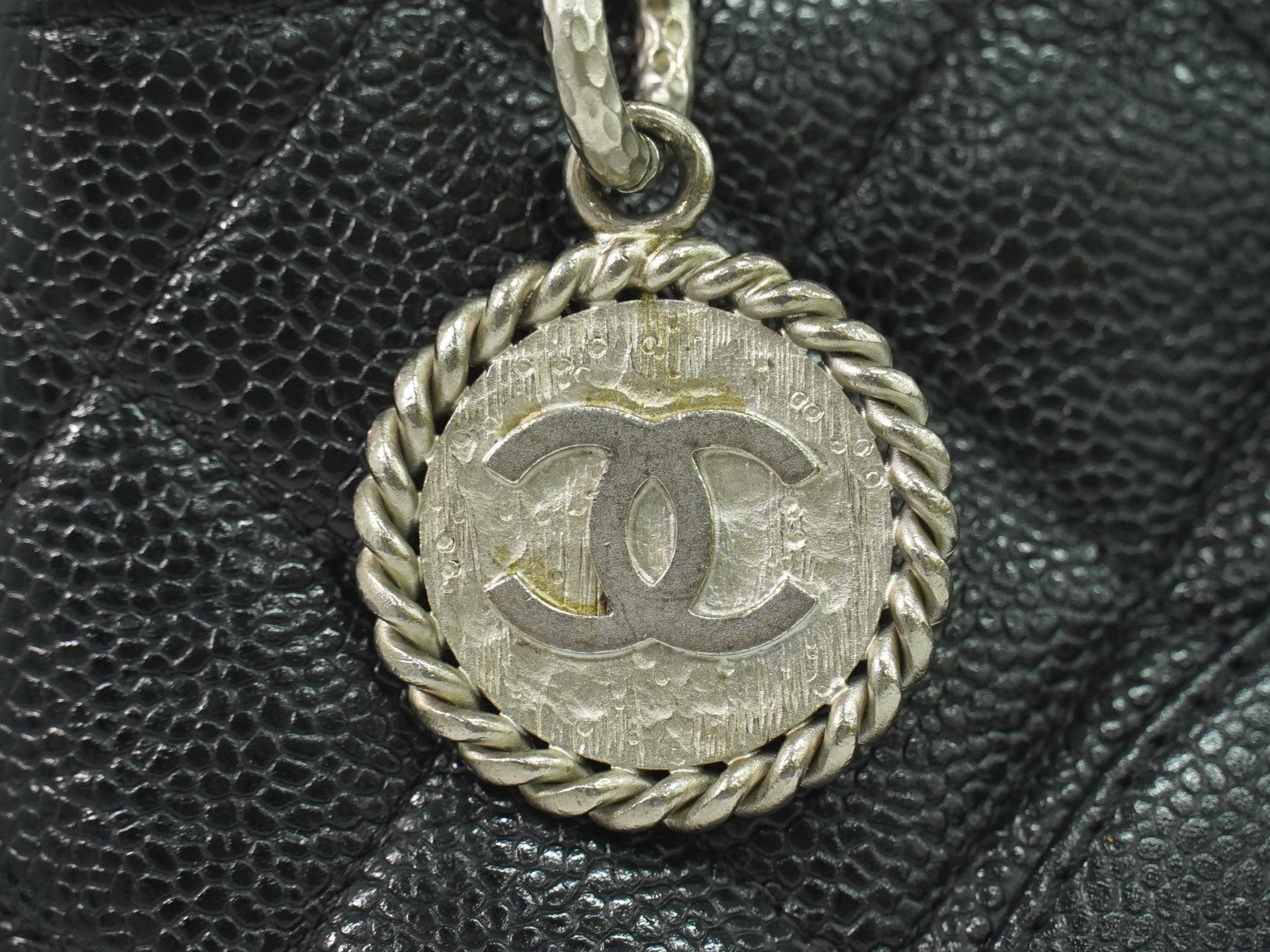 Chanel Medallion Tote Quilted Caviar, BLACK, LEATHER, Tote bag