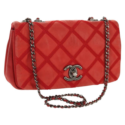 Chanel Diamond Stitch Chain Flap Bag Quilted Iridescent Calfskin, RED, LEATHER, Shoulder bag