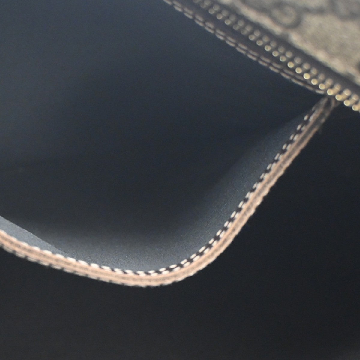 Gucci Zip Top Messenger Bag GG Coated Canvas, BROWN, CANVAS, Shoulder bag