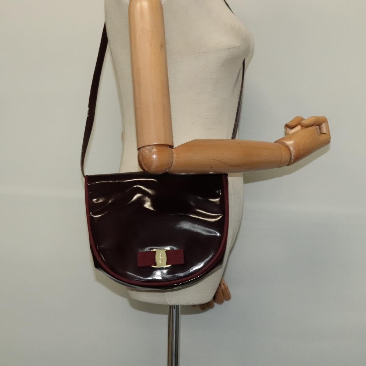 Salvatore Ferragamo Vala Shoulder Bag Patent Leather, BURGUNDY, PATENT_LEATHER, Shoulder bag