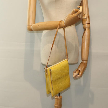 Louis Vuitton Thompson Street Handbag Monogram Vernis, YELLOW, PATENT_LEATHER, Clutche & pouche