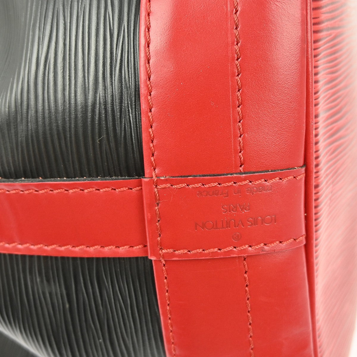 Louis Vuitton Bicolor Noe Handbag Epi Leather, BLACK, LEATHER, Shoulder bag