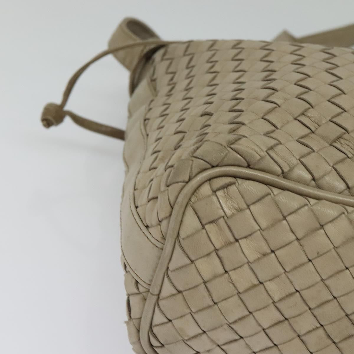 Bottega Veneta Drawstring Shoulder Bag Intrecciato Nappa, BEIGE, LEATHER, Shoulder bag