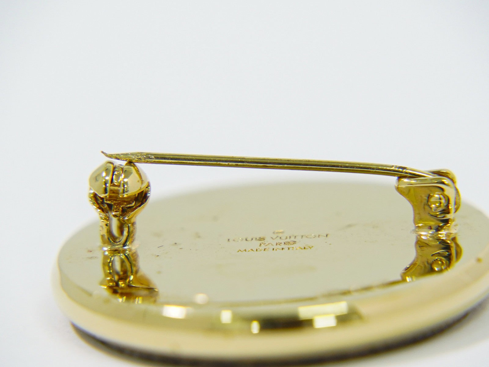 Louis Vuitton Single LV Snowflake Pin Metal, BROWN, GOLD_PLATED, Brooch