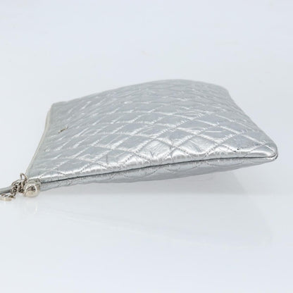 Chanel O Case Clutch Quilted Crumpled Calfskin, SILVER, LEATHER, Clutche & pouche