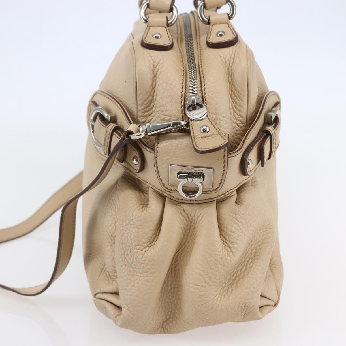 Salvatore Ferragamo Gancini handbag Leather, BEIGE, LEATHER, Shoulder bag