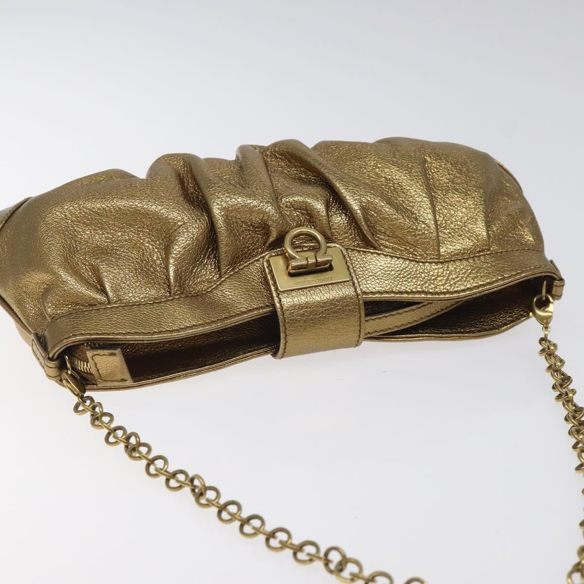 Salvatore Ferragamo Gancini Chain Clutch bag Leather, GOLD, LEATHER, Clutche & pouche