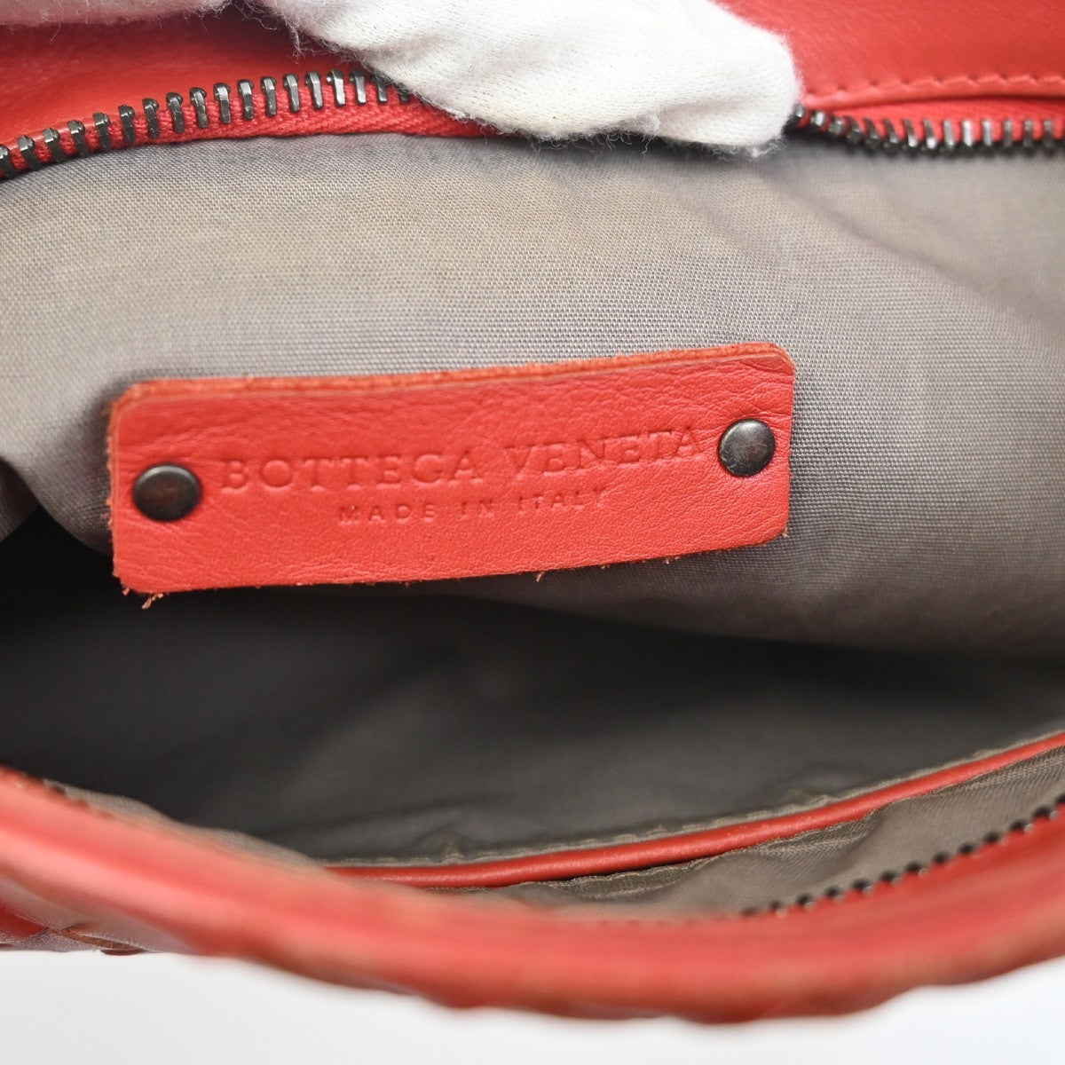 Bottega Veneta Flat Messenger Bag Intrecciato Nappa, Red, Leather, Shoulder Bag