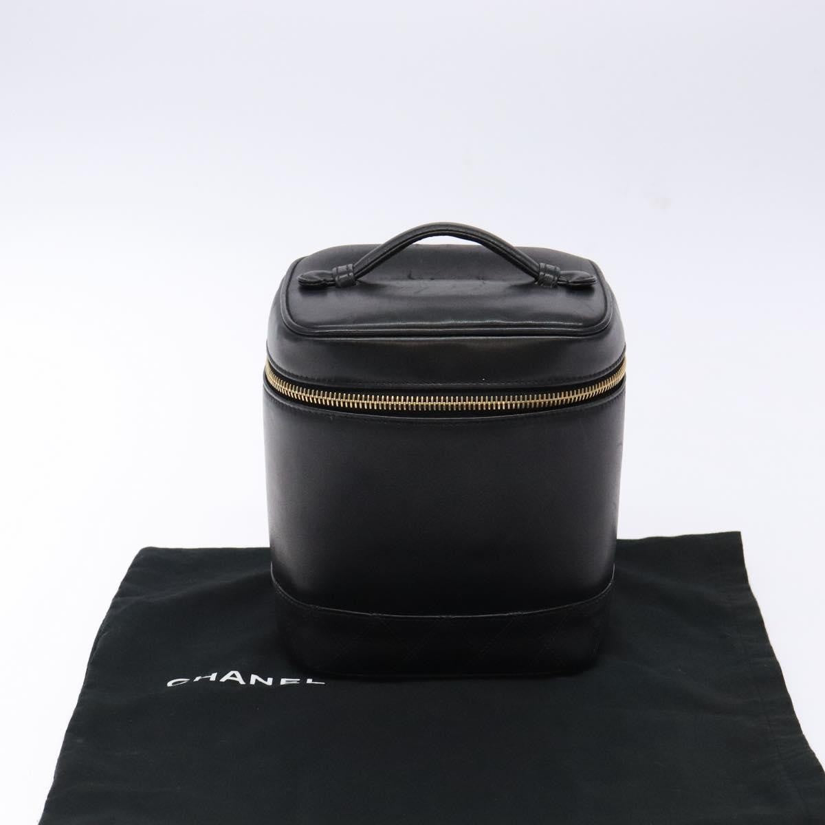 Chanel Vintage Timeless Cosmetic Case Caviar, BLACK, LEATHER, Toiletry Case