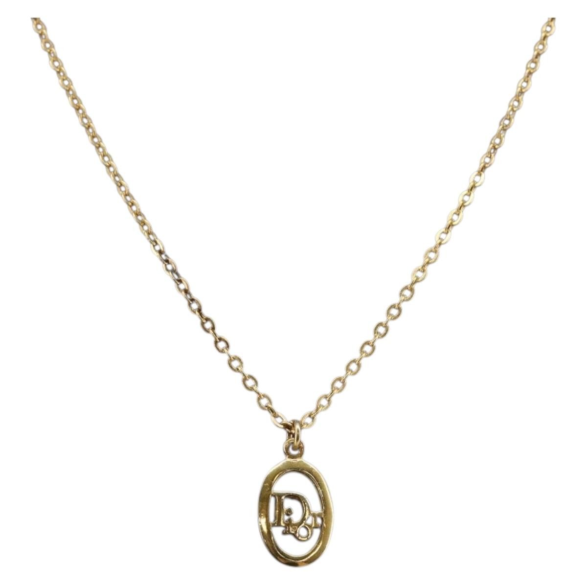 Christian Dior Round Logo Pendant Necklace Metal, GOLD, METAL, Necklace