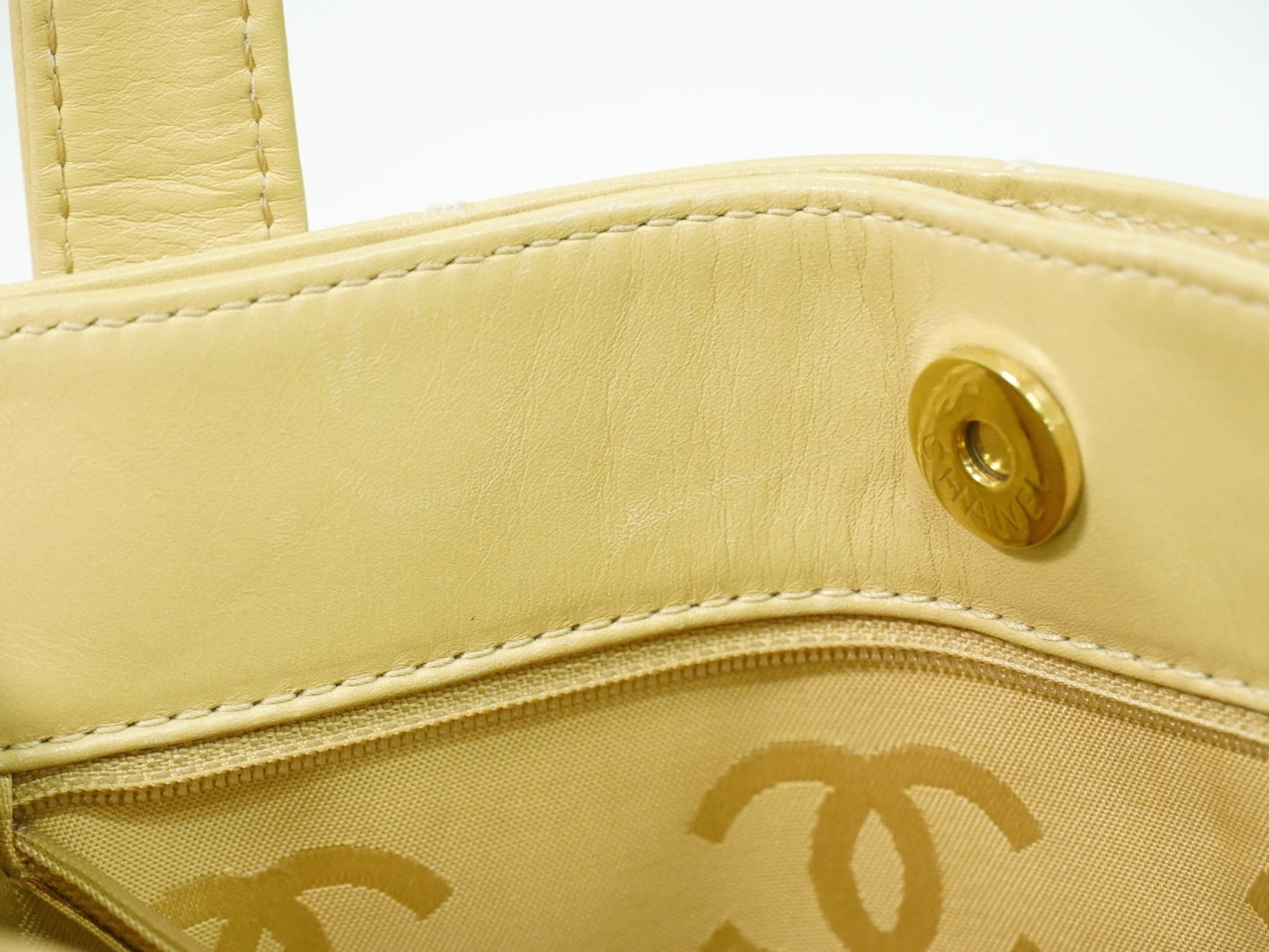 Chanel Surpique Tote Quilted Leather, BEIGE, LEATHER, Handbag