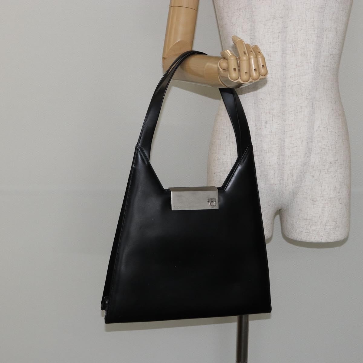 Salvatore Ferragamo Gancini Shoulder Bag Leather, BLACK, LEATHER, Shoulder bag