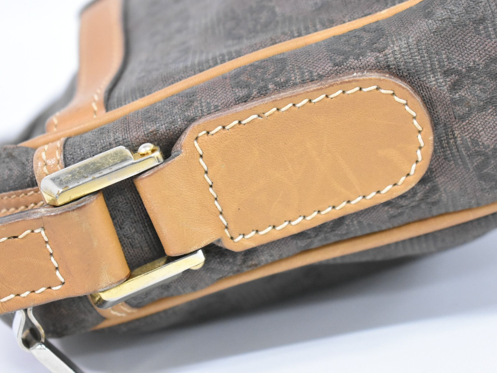 Loewe Anagram Shoulder Bag Canvas, GRAY, CANVAS, Crossbody bag