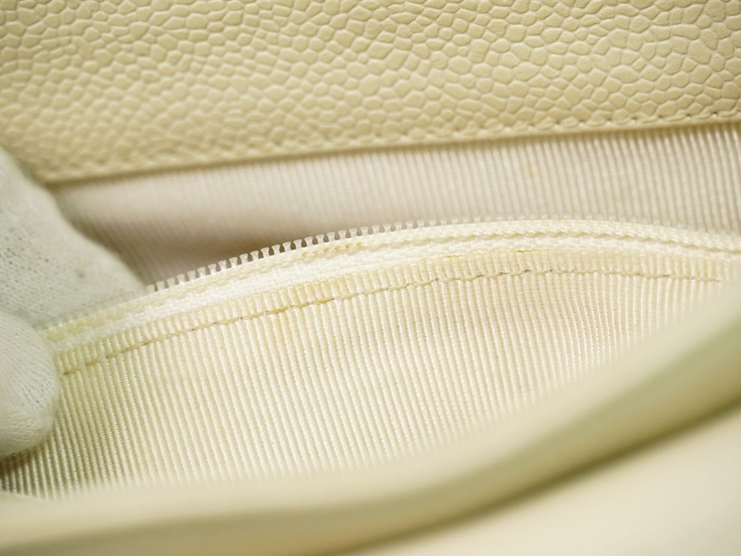 Chanel Vintage Shoulder Bag Leather, ECRU, LEATHER, Shoulder bag