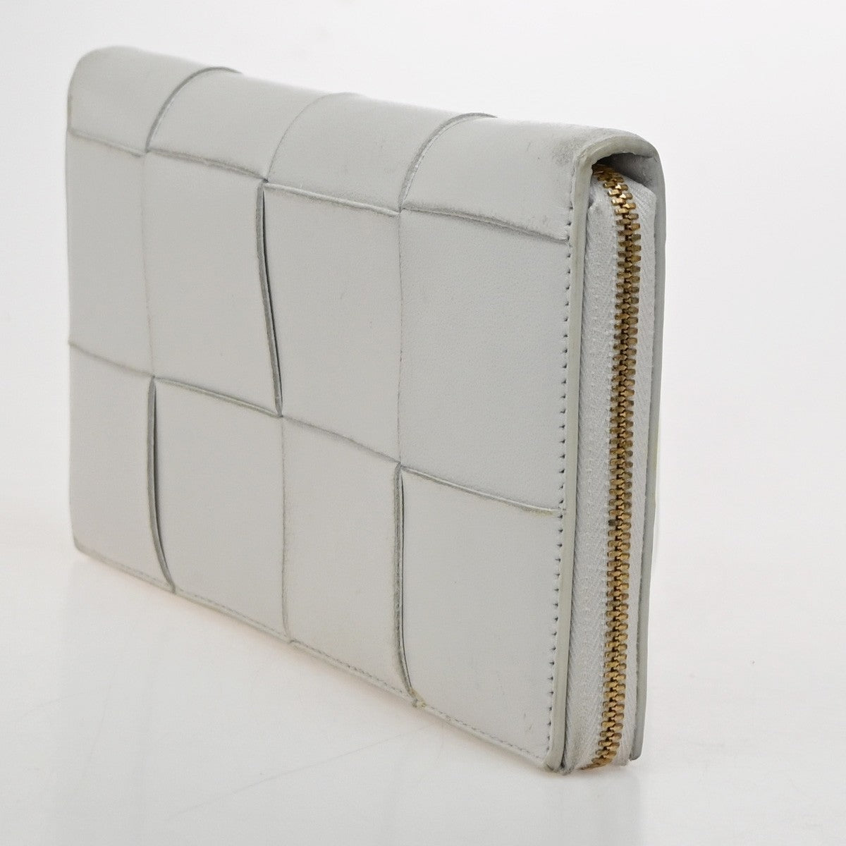 Bottega Veneta Cassette Zip Around Wallet Maxi Intrecciato Leather, WHITE, LEATHER, Wallets