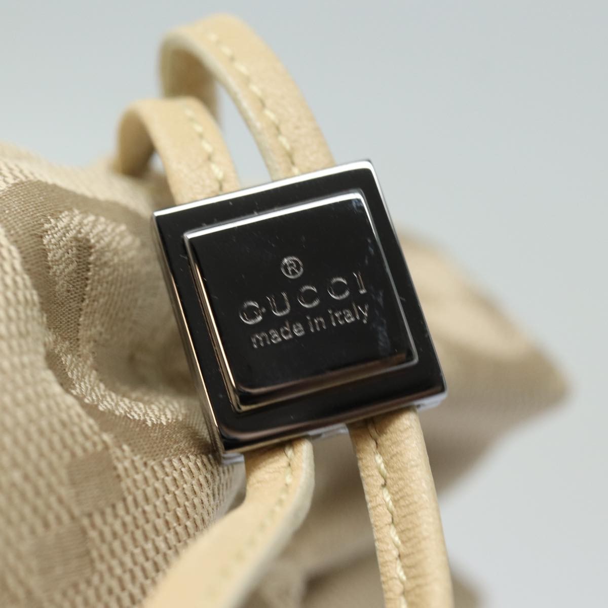 Gucci GG canvas pouch Canvas, BEIGE, CANVAS, Clutche & pouche