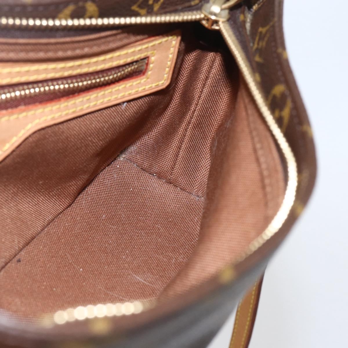 Louis Vuitton Trotteur Handbag Monogram Canvas, BROWN, CANVAS, Clutche & pouche