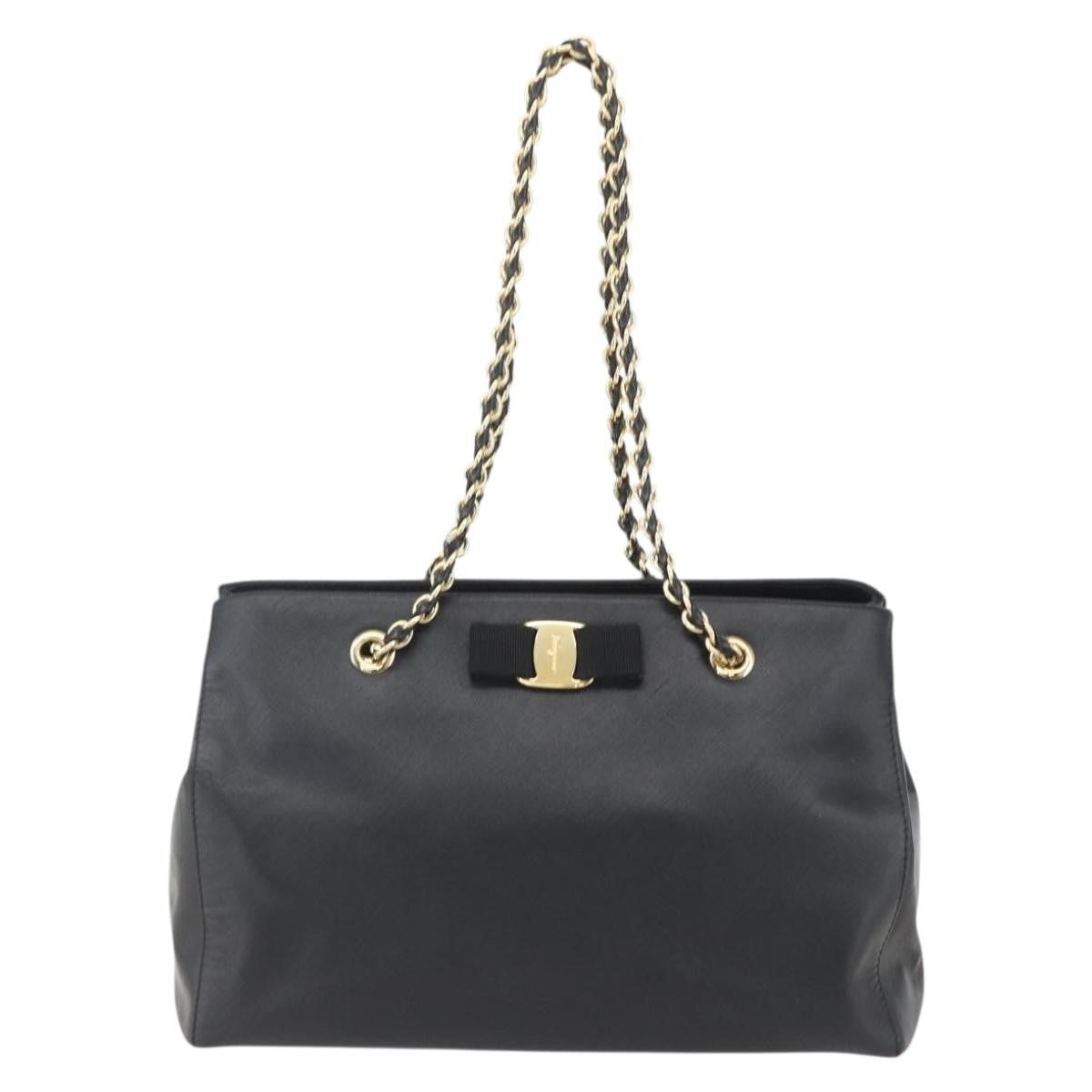 Salvatore Ferragamo Vala Chain Shoulder bag Leather, BLACK, LEATHER, Shoulder bag