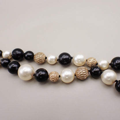 Chanel CC Logo Chain Pendant Necklace Imitation Pearl Imitation pearl with Gold-Plated and Beads, GOLD, GOLD_PLATED, Necklace