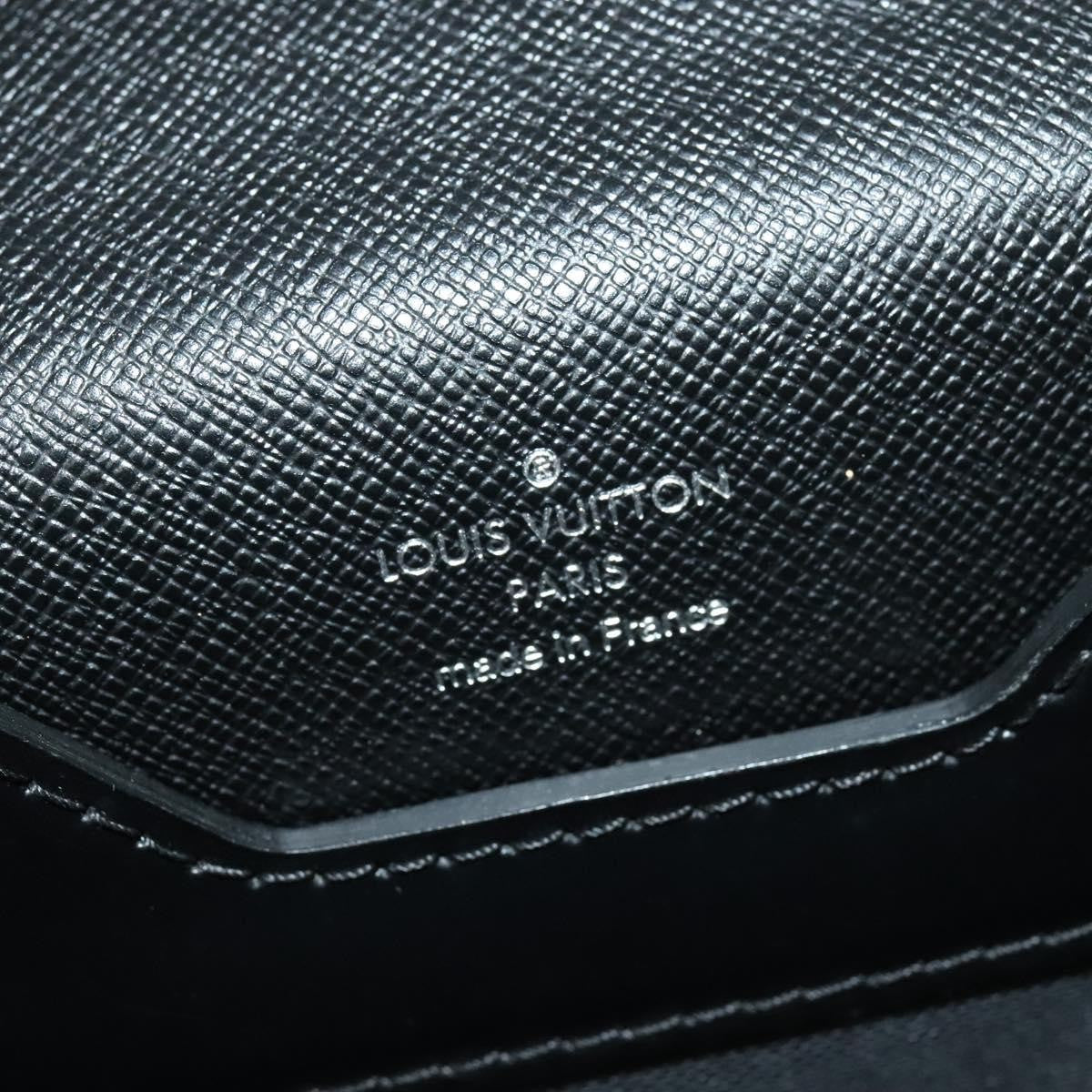 Louis Vuitton Neo Robusto 1 Briefcase Taiga Leather, BROWN, LEATHER, Briefcase