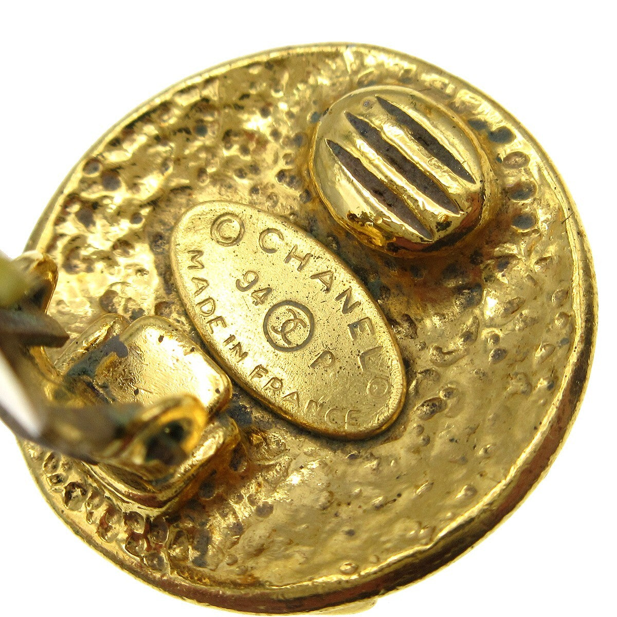Chanel CC Button Clip-On Earrings Metal, GOLD, GOLD_PLATED, Earrings